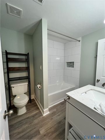 1717 Moore St, Richmond, VA 23220