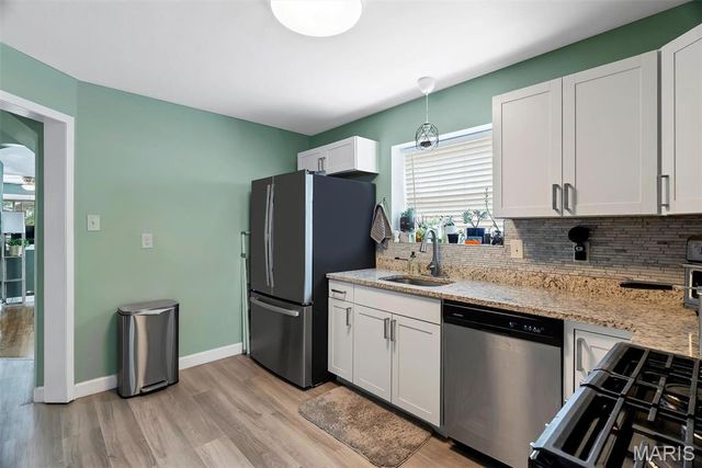 3621 Watson Road, St Louis, MO 63109
