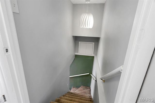 3621 Watson Road, St Louis, MO 63109