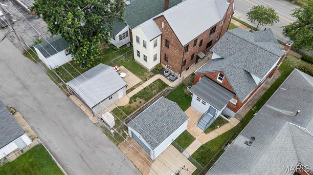 3621 Watson Road, St Louis, MO 63109