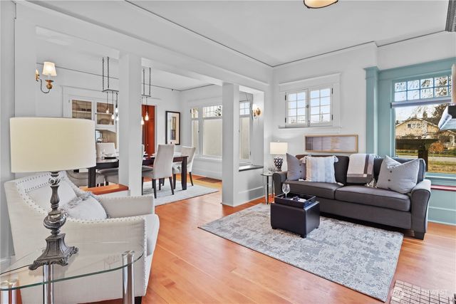 2221 Virginia, Everett, WA 98201