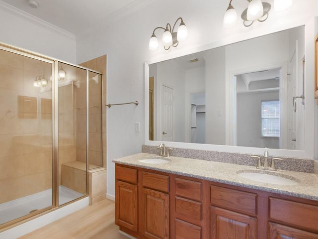22 Pine Needle, The Woodlands, TX 77382