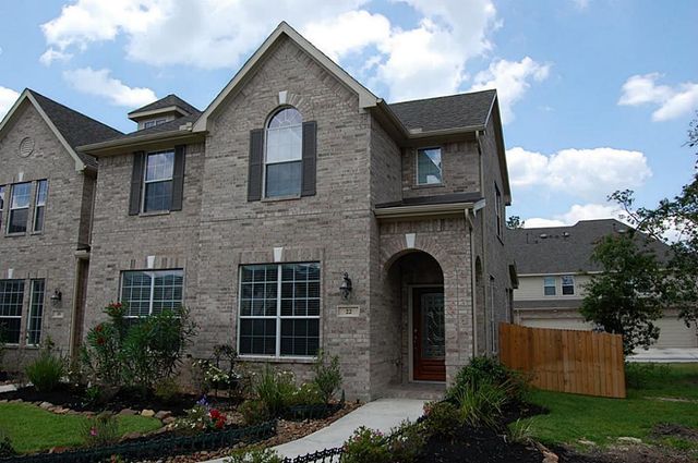 22 Pine Needle, The Woodlands, TX 77382