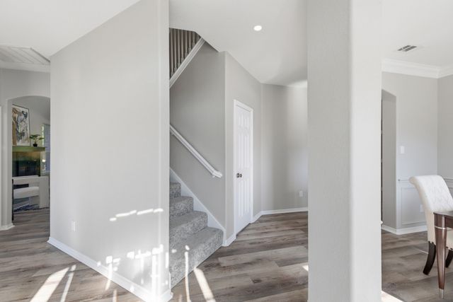 7000 Winthorp Drive, Arlington, TX 76001