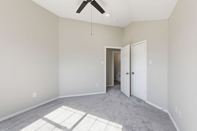 7000 Winthorp Drive, Arlington, TX 76001