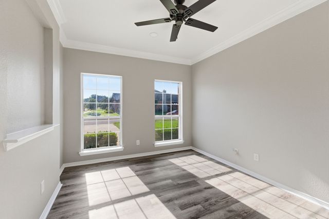 7000 Winthorp Drive, Arlington, TX 76001