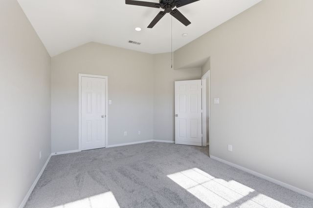 7000 Winthorp Drive, Arlington, TX 76001