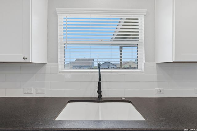 12043 PEWEE, San Antonio, TX 78221