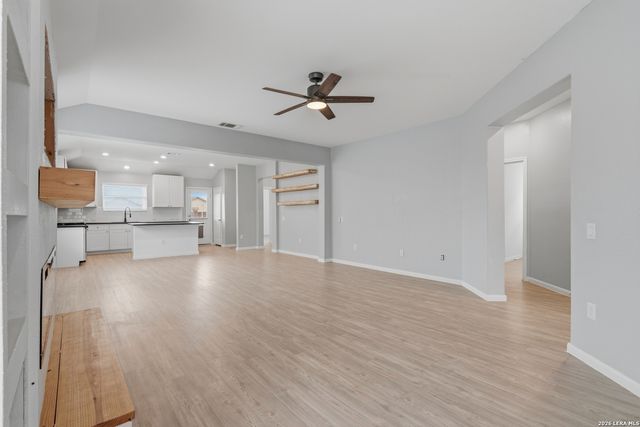 12043 PEWEE, San Antonio, TX 78221