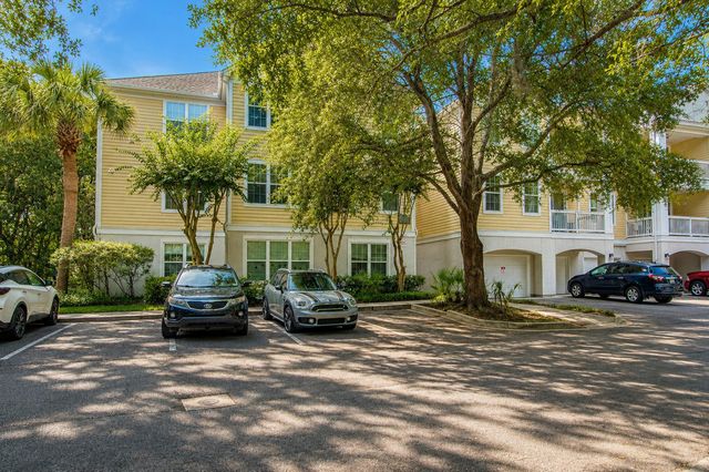 60 Fenwick Hall Allee Alley 217, Johns Island, SC 29455