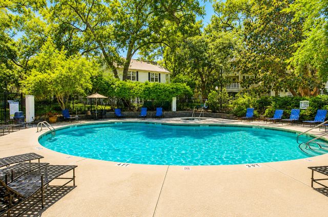 60 Fenwick Hall Allee Alley 217, Johns Island, SC 29455