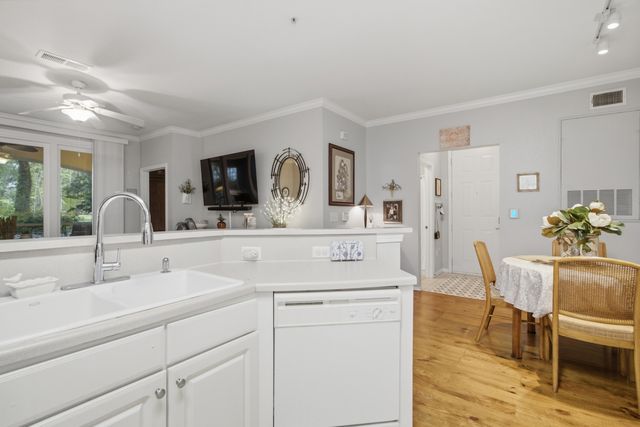 60 Fenwick Hall Allee Alley 217, Johns Island, SC 29455