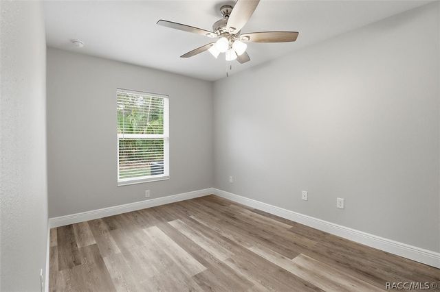 8593 N Fauci Point, Crystal River, FL 34428