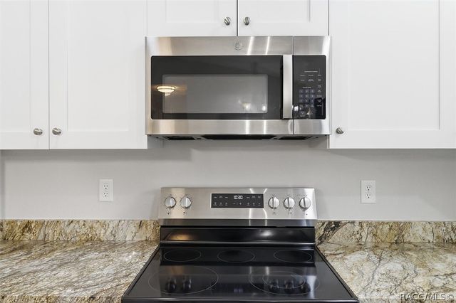 8593 N Fauci Point, Crystal River, FL 34428