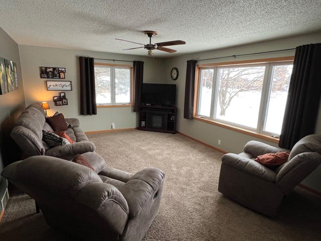 232 4th Street, Bluffton, MN 56518