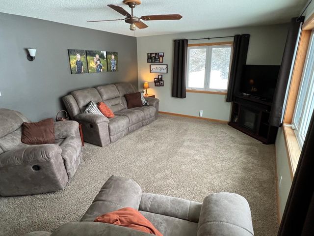 232 4th Street, Bluffton, MN 56518