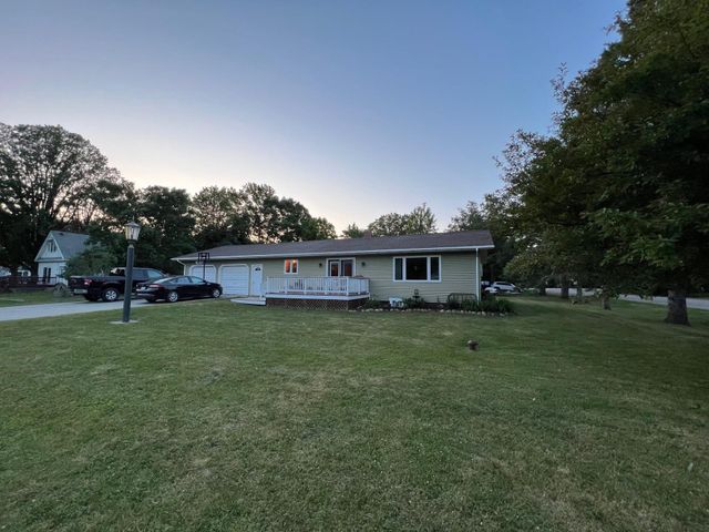 232 4th Street, Bluffton, MN 56518