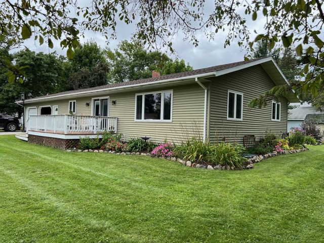 232 4th Street, Bluffton, MN 56518