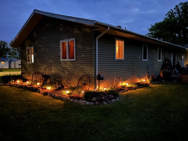 232 4th Street, Bluffton, MN 56518