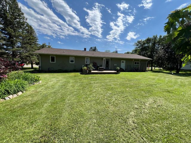 232 4th Street, Bluffton, MN 56518
