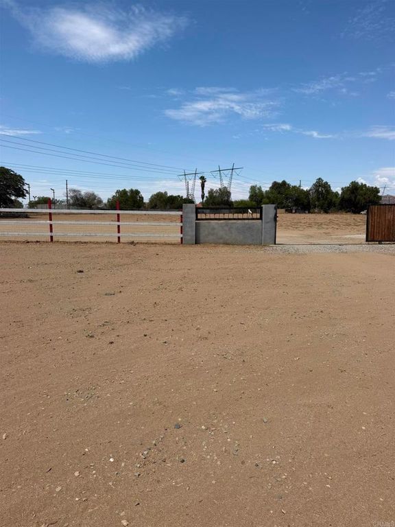 Image 2 of property listing at 29163 Patelli Way, Menifee, CA 92585