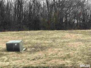 4425 MICHIGAN Avenue, Davenport, IA 52802