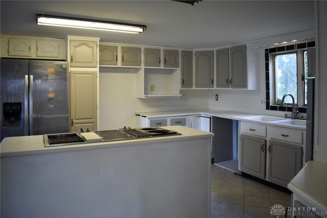 13181 Eaton Pike 13181, New Lebanon, OH 45345