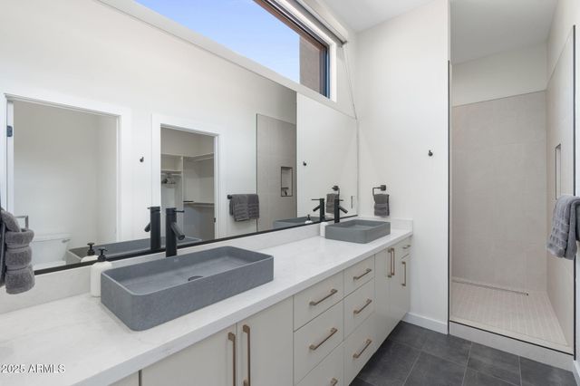 327 SUNCLIFFE Drive, Sedona, AZ 86351