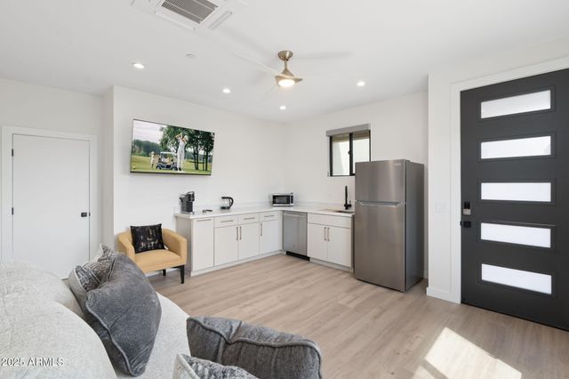 327 SUNCLIFFE Drive, Sedona, AZ 86351