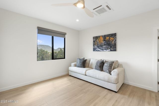 327 SUNCLIFFE Drive, Sedona, AZ 86351