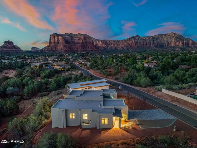 327 SUNCLIFFE Drive, Sedona, AZ 86351