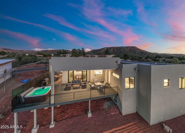 327 SUNCLIFFE Drive, Sedona, AZ 86351