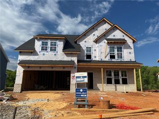4550 Hanes Lake Drive, Winston-salem, NC 27106