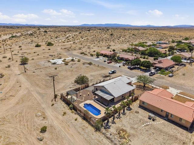 2776 Leto Avenue, Thermal, CA 92274