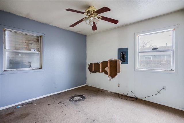 1607 E Del Mar St, Wichita, KS 67216