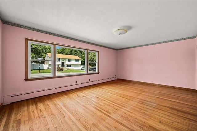60 Sunhill Road, Taunton, MA 02780