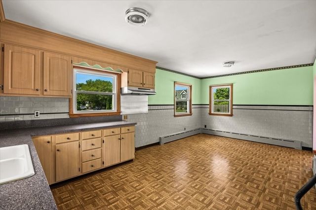 60 Sunhill Road, Taunton, MA 02780