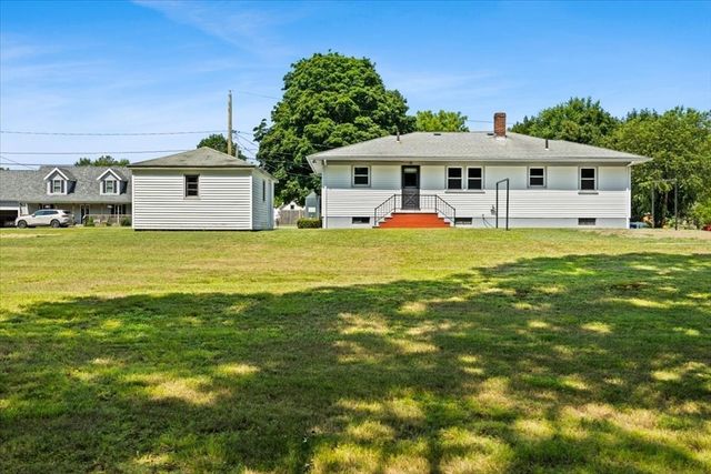 60 Sunhill Road, Taunton, MA 02780