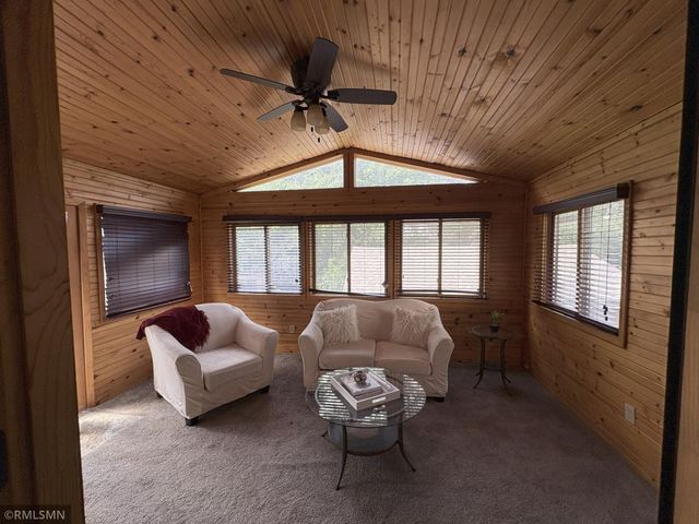 4521 Orchard Avenue N, Robbinsdale, MN 55422