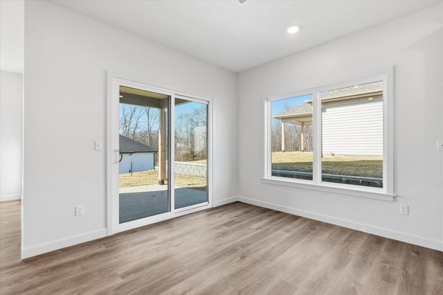 2033 STONE MOUNTAIN CT, Columbia, MO 65201