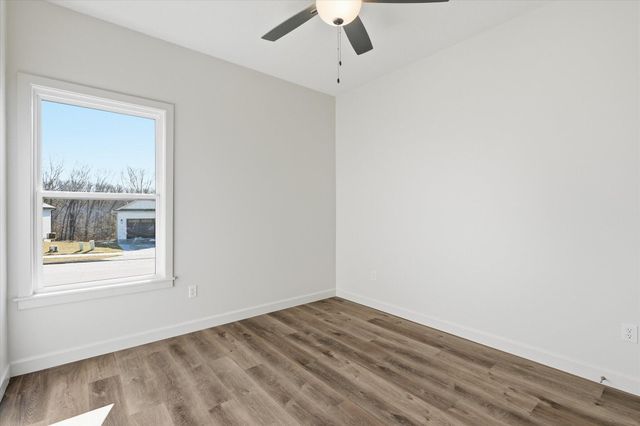 2033 STONE MOUNTAIN CT, Columbia, MO 65201