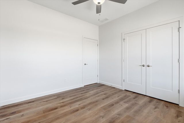 2033 STONE MOUNTAIN CT, Columbia, MO 65201