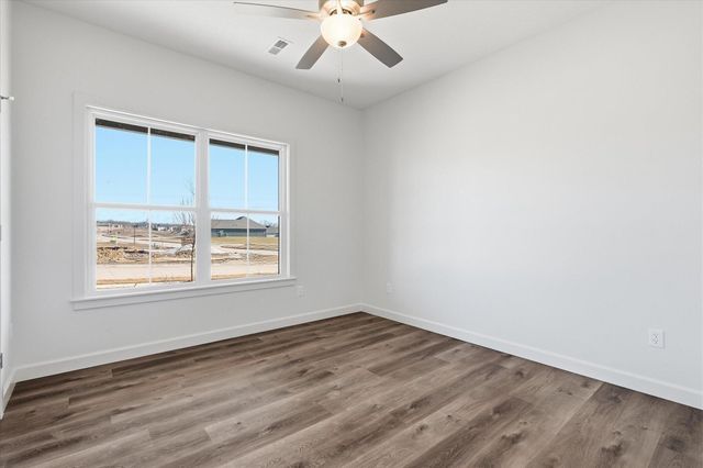 2033 STONE MOUNTAIN CT, Columbia, MO 65201