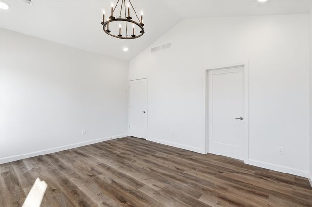 2033 STONE MOUNTAIN CT, Columbia, MO 65201