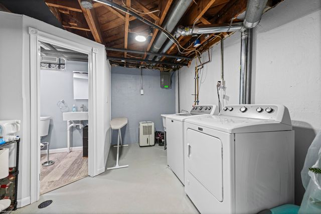 23322 Edsel Ford Court, Saint Clair Shores, MI 48080