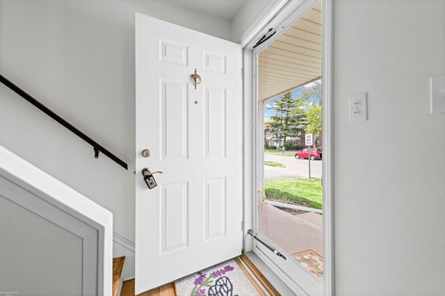23322 Edsel Ford Court, Saint Clair Shores, MI 48080