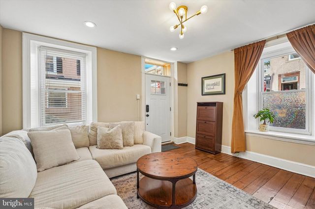 223 GRAPE ST, Philadelphia, PA 19128