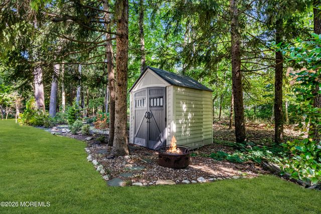 14 Michigan Avenue, Whiting, NJ 08759