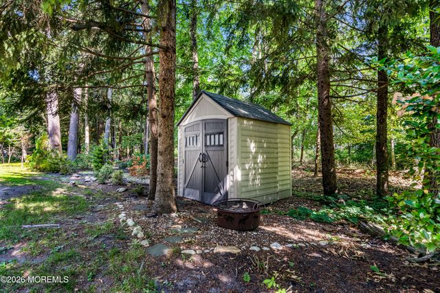 14 Michigan Avenue, Whiting, NJ 08759