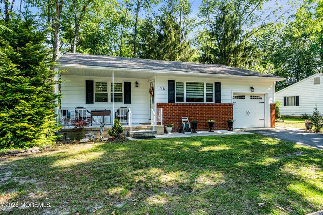 14 Michigan Avenue, Whiting, NJ 08759